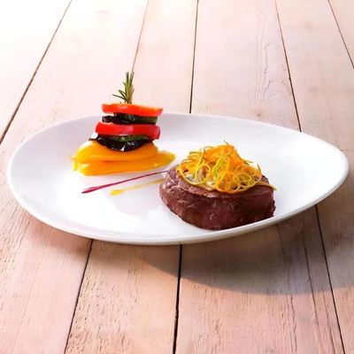 Prato Oval Branco Vidro Opalino Steak Essenza 30x26cm Profissional Avulso Restaurante