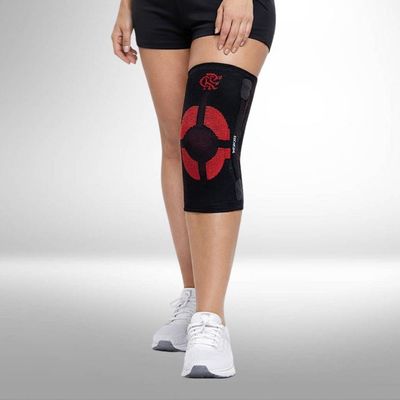 Joelheira Pro Flamengo Preta M Knit 3D Alívio Dor Suporte