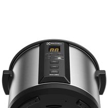 Panela Elétrica Multiuso Electrolux Chef ECC20 Digital 1,8 L - Preta/Inox