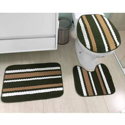Jogo de Tapetes para Banheiro Tapetes Junior Onix Pop em Polipropileno Verde Musgo 3 Peças UNICA