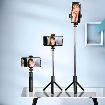 Kit Criador de Conteúdo: Tripé Bastão de Selfie Bluetooth + 2 Microfone Lapela Sem Fio