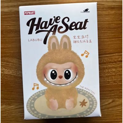 BONECO CHAVEIRO SURPRESA LABUBU 15CM IN BOX - XCELL