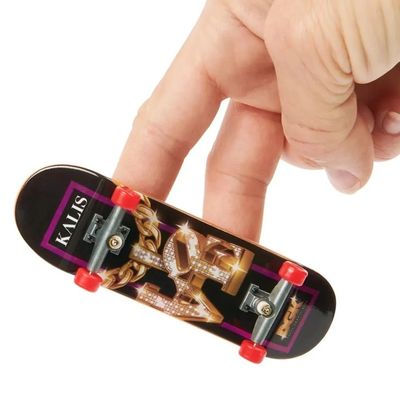KIT TECH DECH 4 SKATES DE DEDO ULTRA DLX + ACESSORIOS (2891) - HASBRO