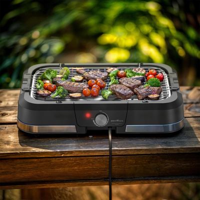 Churrasqueira Elétrica Britânia BCQ40 com Seletor de Temperatura e Revestimento Antiaderente  Preta e Inox Preto,Inox / 110