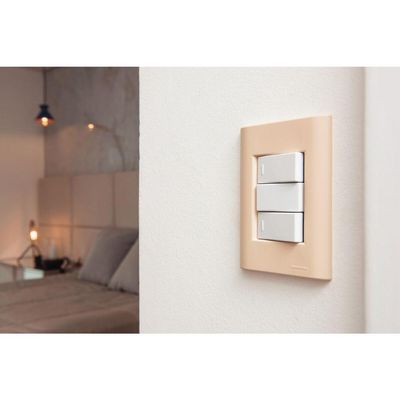 Placa 3 Postos 4x2 Tramontina Giz Nude Soft Touch com Suporte