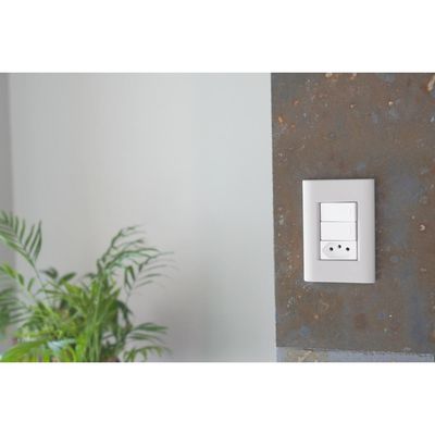 Placa 3 Postos 4x2 Tramontina Giz Branca Soft Touch com Suporte