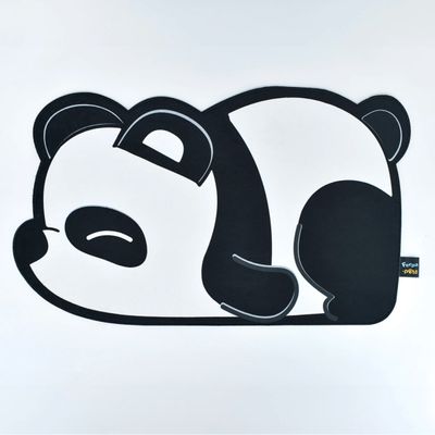 Tapete Comedouro Pet KazzaVip Parte Externa Pelúcia 1,5mm Fundo em EVA Panda 58cmx39cm Branco