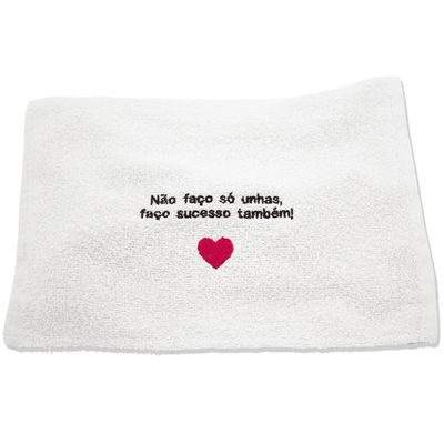 Toalha para Manicure Bordada com Frase "Mais Curtidas" - 28x45cm - Princesa -Branco A vida é cor que vc pinta