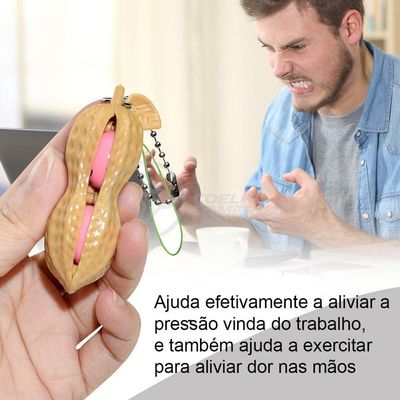 Chaveiro Amendoim Brinquedo Anti Stress Silicone Marrom