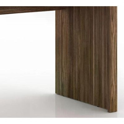 Mesa Para Computador / Escritorio Me4123 Nogal Nogal