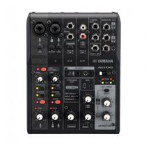 Mesa de Som Yamaha AG06MK2 Preto