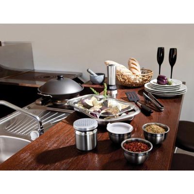 Assadeira Tramontina Cosmos Retangular em Aço Inox com Tampa de Vidro 34 cm 2,2 L