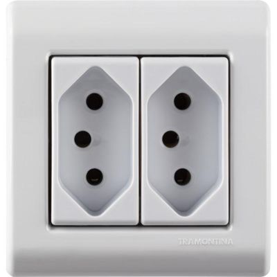 Caixa de Sobrepor com 2 Tomadas 2P+T 20 A 250 V Tramontina LizFlex Branca