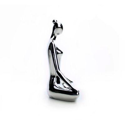 Escultura Yoga Prata Em Porcelana Pose Meditação 15,5x20cm