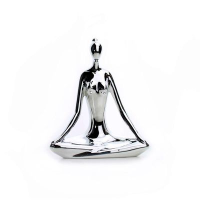Escultura Yoga Prata Em Porcelana Pose Meditação 15,5x20cm