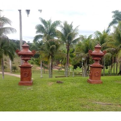 Ânfora Vaso Floreira árabe Jardim C/ Base Romano Decorar