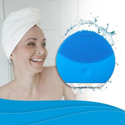 Esponja Elétrica Facial Forever Recarregável Azul