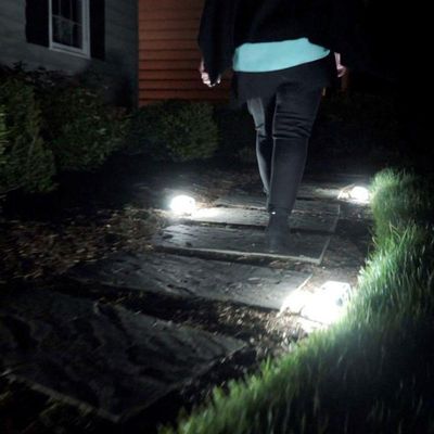 Luminaria Solar Sensor Proximidade Spot Led Branco Frio Ilum