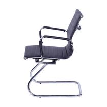 Cadeira De Escritório Eames Esteirinha Baixa Fixa Preta