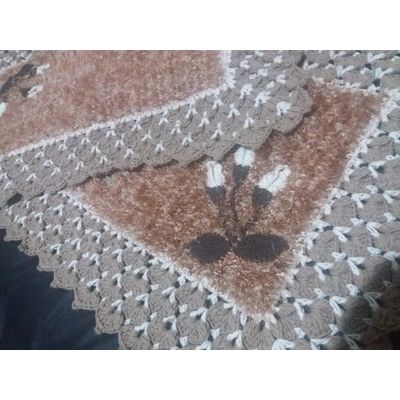 Tapete Marrom Luxo de crochê Artesanal