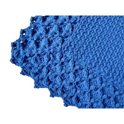 Tapete Azul de crochê Artesanal