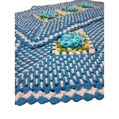 Tapete de crochê Artesanal Azul com flor
