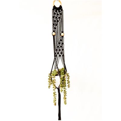 Suporte para plantas em Macramê cor preta