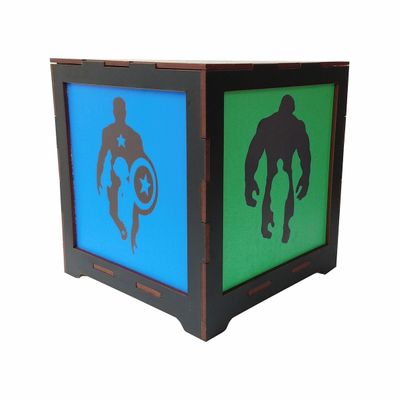 Luminária Box Vingadores Modelo 02 EM MDF