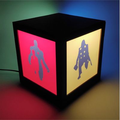 Luminária Box Vingadores Modelo 02 EM MDF