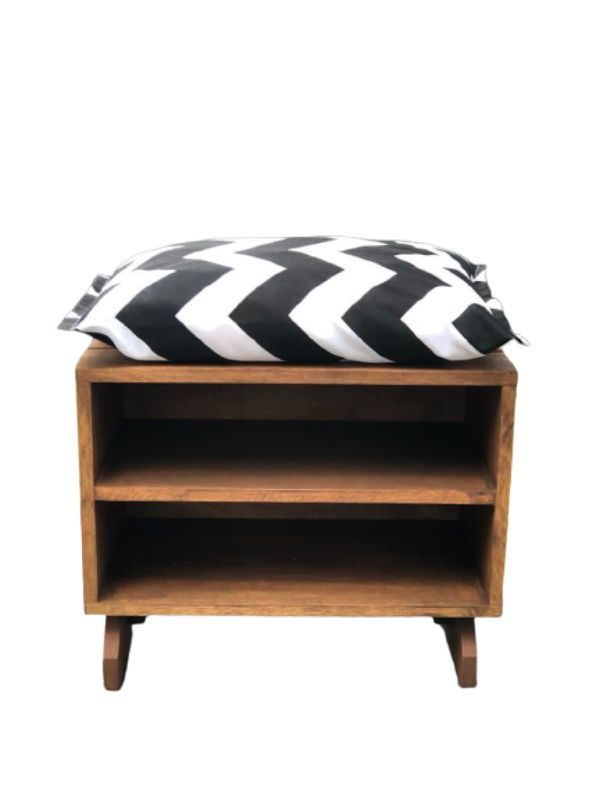 Sapateira Puff preto e branco