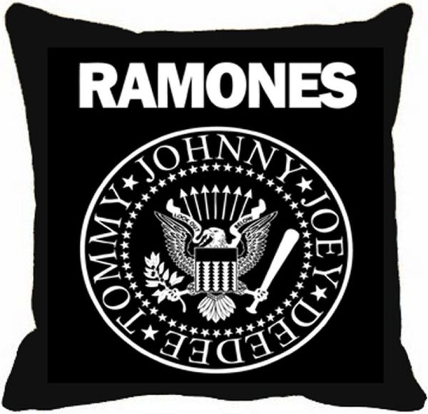 Almofada Ramones Preta