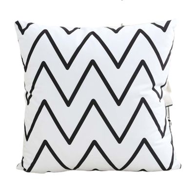 Almofada Chevron Branco e Preto