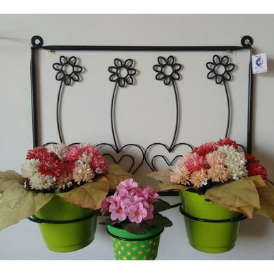 Suporte Ferro para Plantas 3 Vasos na cor Preta