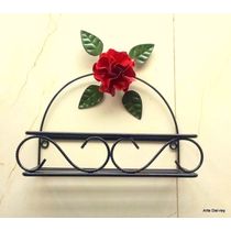 Suporte banheiro ferro antiferrugem Preto Flor vermelha 30cm