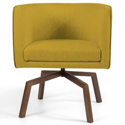 2 Poltronas Madeira Betina B-279 Veludo Mostarda Domi