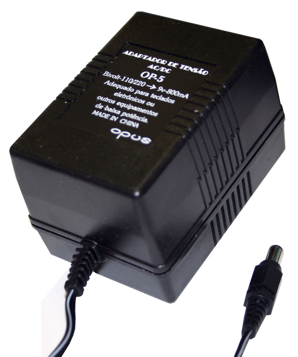 Eliminador de pilhas 800 mA - AC bivolt co chave seletora / DC 9 V