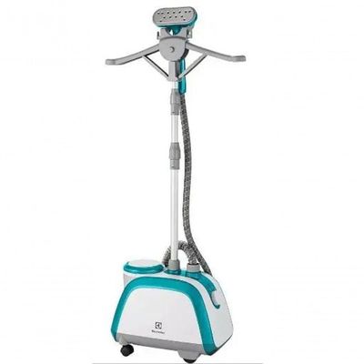 Passadeira vertical a vapor Electrolux GST10 EGS20 220V 220