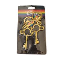 Chaveiro de Metal Mickey e Minnie Chave Rainbow - Taimes
