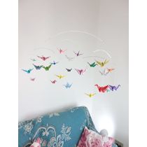 Móbile berço bebê infantil quarto Tsurus Coloridos movimento