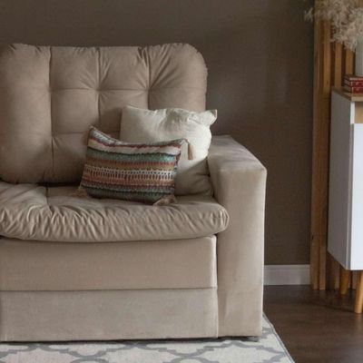 Sofá 3 Lugares Retrátil Lubeck Plush Suede Bege