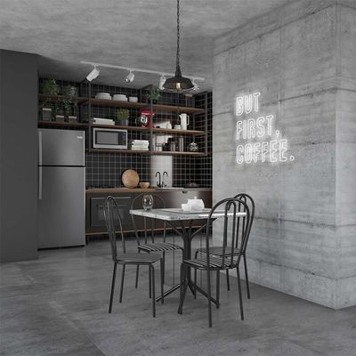 Conjunto de Mesa com 4 Cadeiras Tânia Craqueado Preto Listrado Branco e Preto