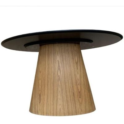 Mesa de Jantar Cone Oval 180x100cm Base Laminada em Madeira