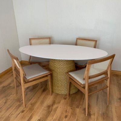 Mesa De Jantar Cone Oval 198x122 Cm Tampo Laca Branca Base Fibra Natural Cor Amarelo