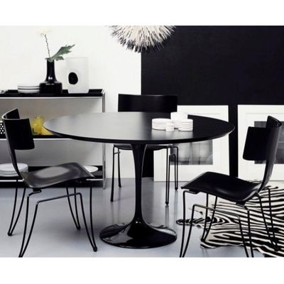 Mesa de Jantar Tulipa Saarinen Redonda 140cm Laqueada Preto