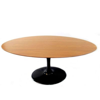 Mesa De Jantar Saarinen Oval 160x90 Cm Freijó Cor Preto