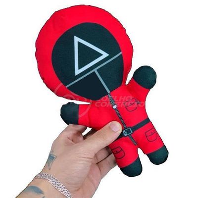 Pelucia Round 6 Netflix 26Cm Triangulo Dia Dos Namorados