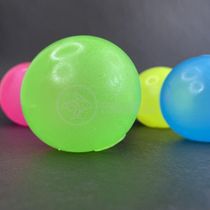 Toy Bolinha Globble Anti Stress Luminosa Fluorecente