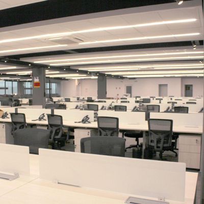 Luminária Sobrepor Taschibra Vetor Led Linear 20w Bivolt Branca 4000k Luz Neutra