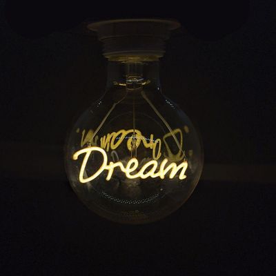 Lampada Led Vintage Mensagem 4W Dream Branco Quente 110v