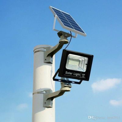 Holofote Refletor 40W Energia Solar Painel Automático